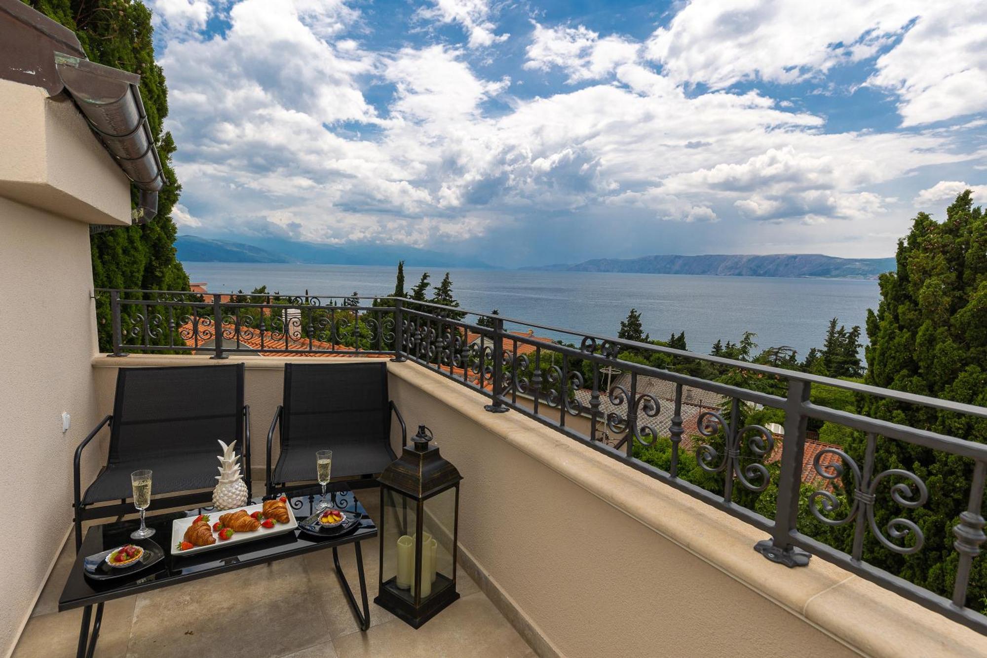 Sea House Lea Apartment Novi Vinodolski Exterior photo